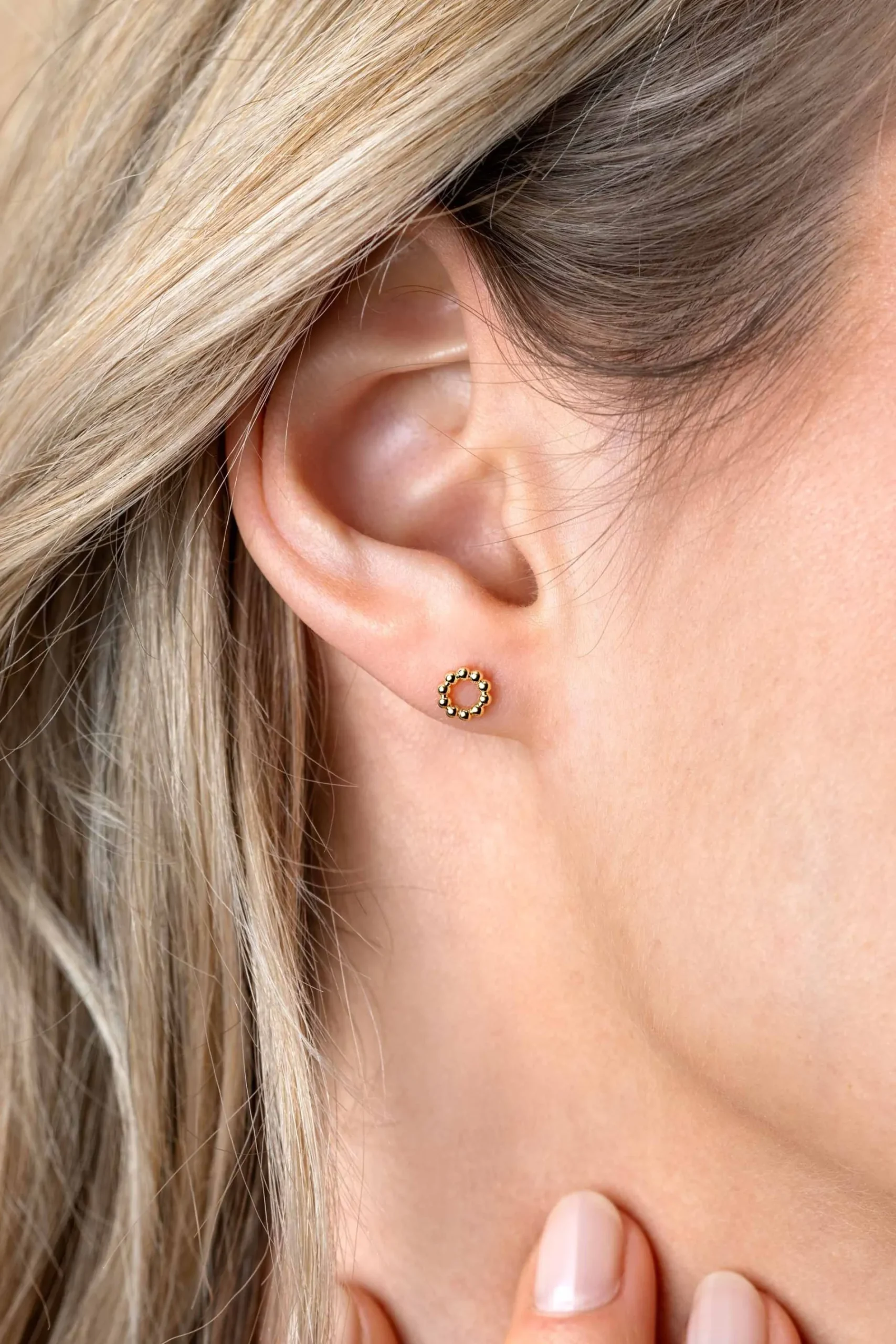 5,5mm ZINZI Gold 14 krt gouden ronde oorknoppen met bolletjes motief 5,5mm ZGO399