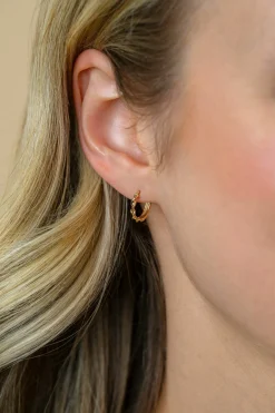13mm ZINZI Gold 14 krt gouden oorringen met gedraaide buis en luxe scharniersluiting 13 x 2mm ZGO525