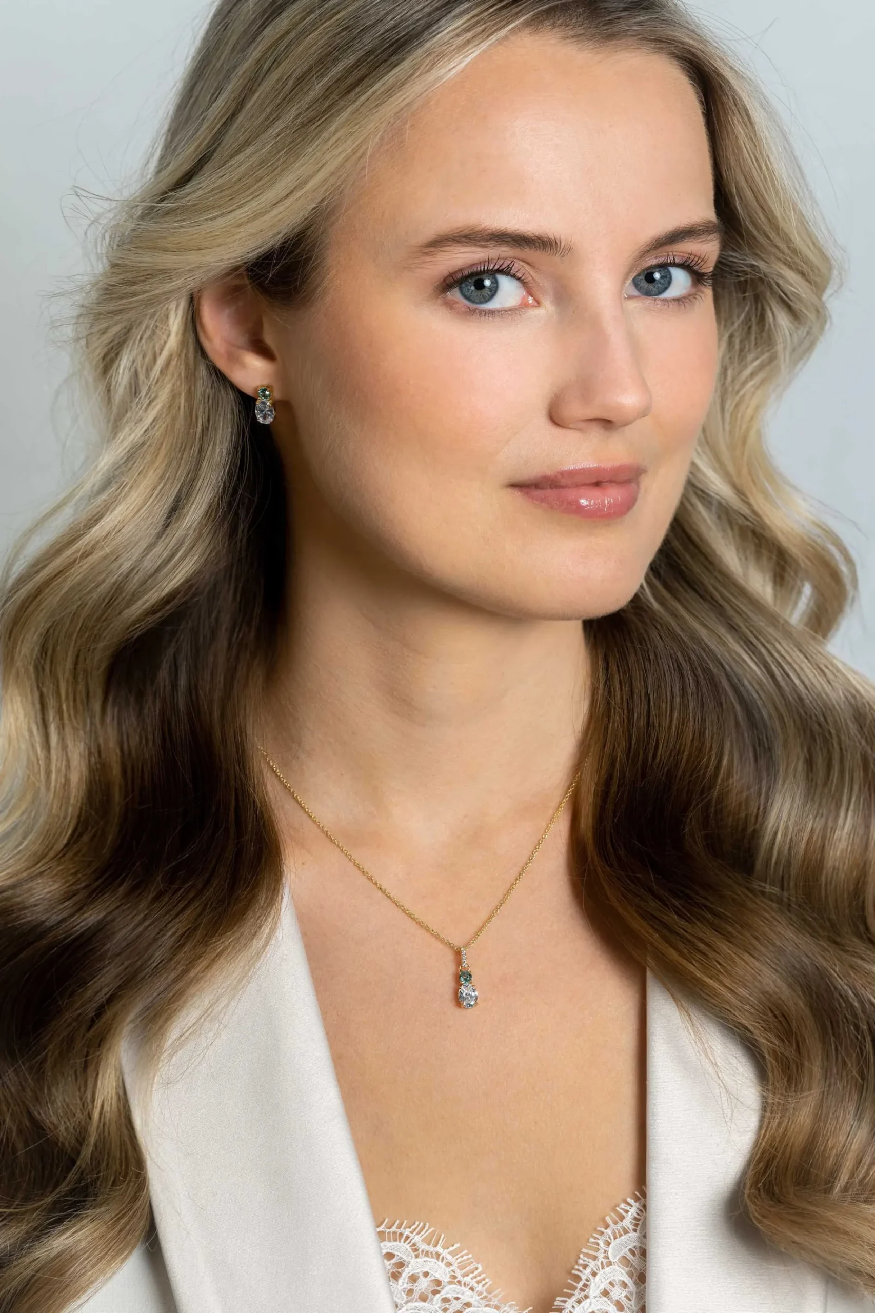 19mm ZINZI gold plated zilveren hanger blauw wit met luxe hangoog ZIH2438 (zonder collier)