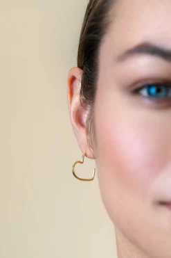 18mm ZINZI gold plated zilveren halve oorringen in hartvorm 1,4mm buisdikte met vlindersluiting ZIO2584G