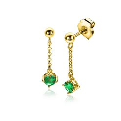 26mm ZINZI gold plated zilveren oorstekers met kettinkje en een bungelende ronde groene kleursteen ZIO2660G