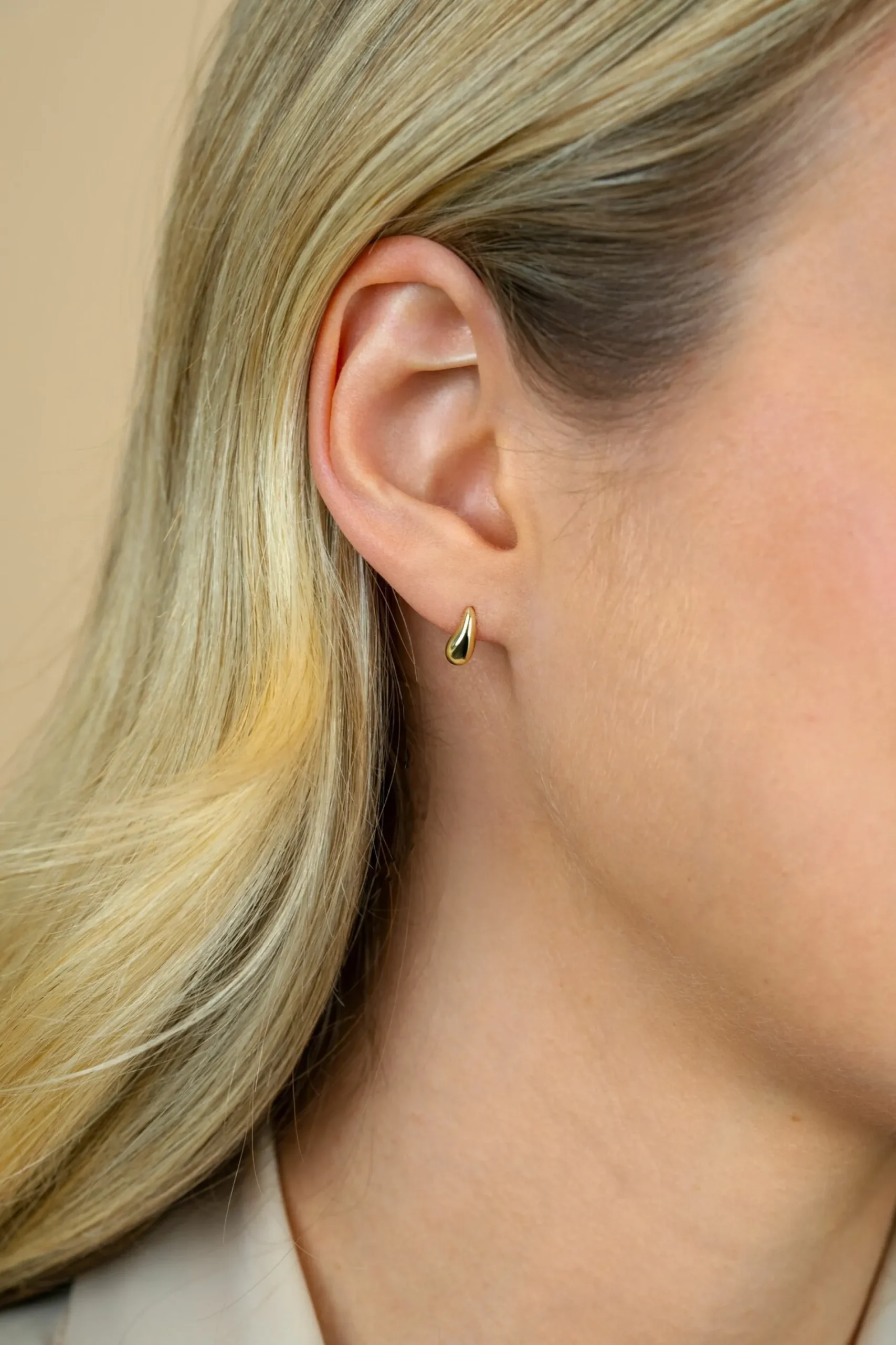 8,5mm ZINZI gold plated zilveren oorstekers druppelvorm ZIO2719G