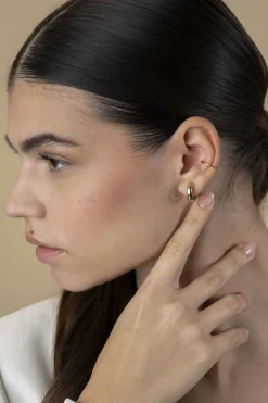 12,5mm ZINZI gold plated zilveren ear cuff gedraaide buis per stuk geprijsd ZIO-CUFF3G