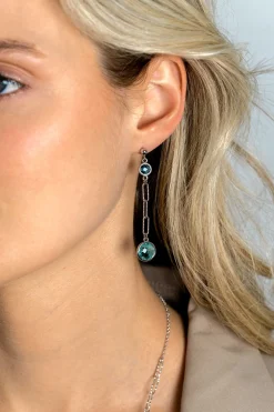 60mm ZINZI zilveren lange oorstekers 60mm met paperclip-schakels en bezet met licht blauwe en indigo blauwe kleurstenen ZIO2418
