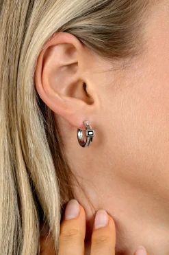 16mm ZINZI zilveren multi-look oorringen met rechthoekige zwarte zirkonia en witte zirkonia's. Luxe klapsluiting ZIO2626Z