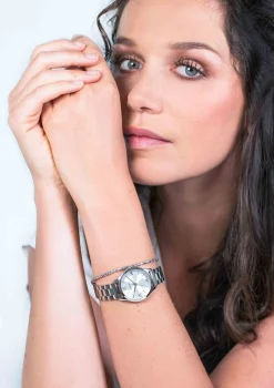 ZINZI Classy Mini horloge 30mm zilverkleurige wijzerplaat stalen kast en band ziw1202