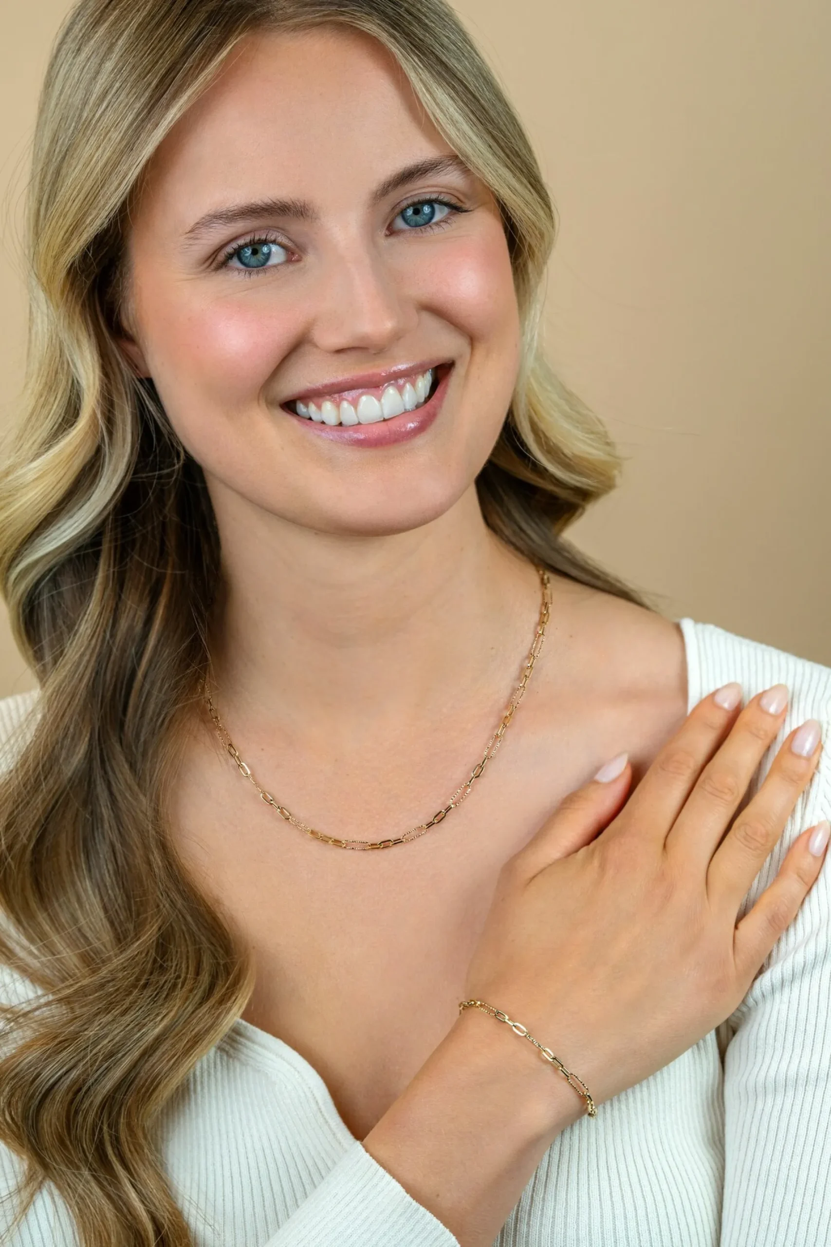 ZINZI Gold 14 karaat gouden armband met bewerkte paperclip-schakels en ovale schakels van 3,5mm breed 19cm ZGA494