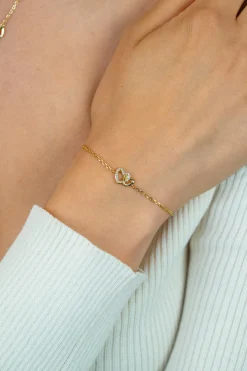 ZINZI gold plated zilveren armband met verbonden hartjes, witte zirkonia's 17-19cm ZIA2493Y