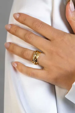 ZINZI gold plated zilveren brede cross-over ring glad wit ZIR1790Y