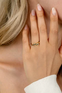 ZINZI gold plated zilveren gladde ring met twee druppelvormen 7mm breed ZIR2682G
