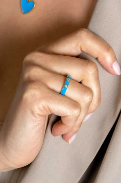 ZINZI gold plated zilveren aanschuifring trendy blauw emaille en witte zirconia's 3mm ZIR2315B