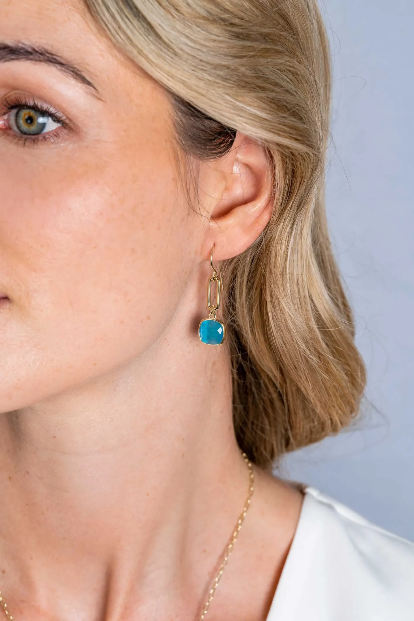 ZINZI gold plated zilveren oorhangers 35mm met paperclip schakel en turquoise kleursteen ZIO2332