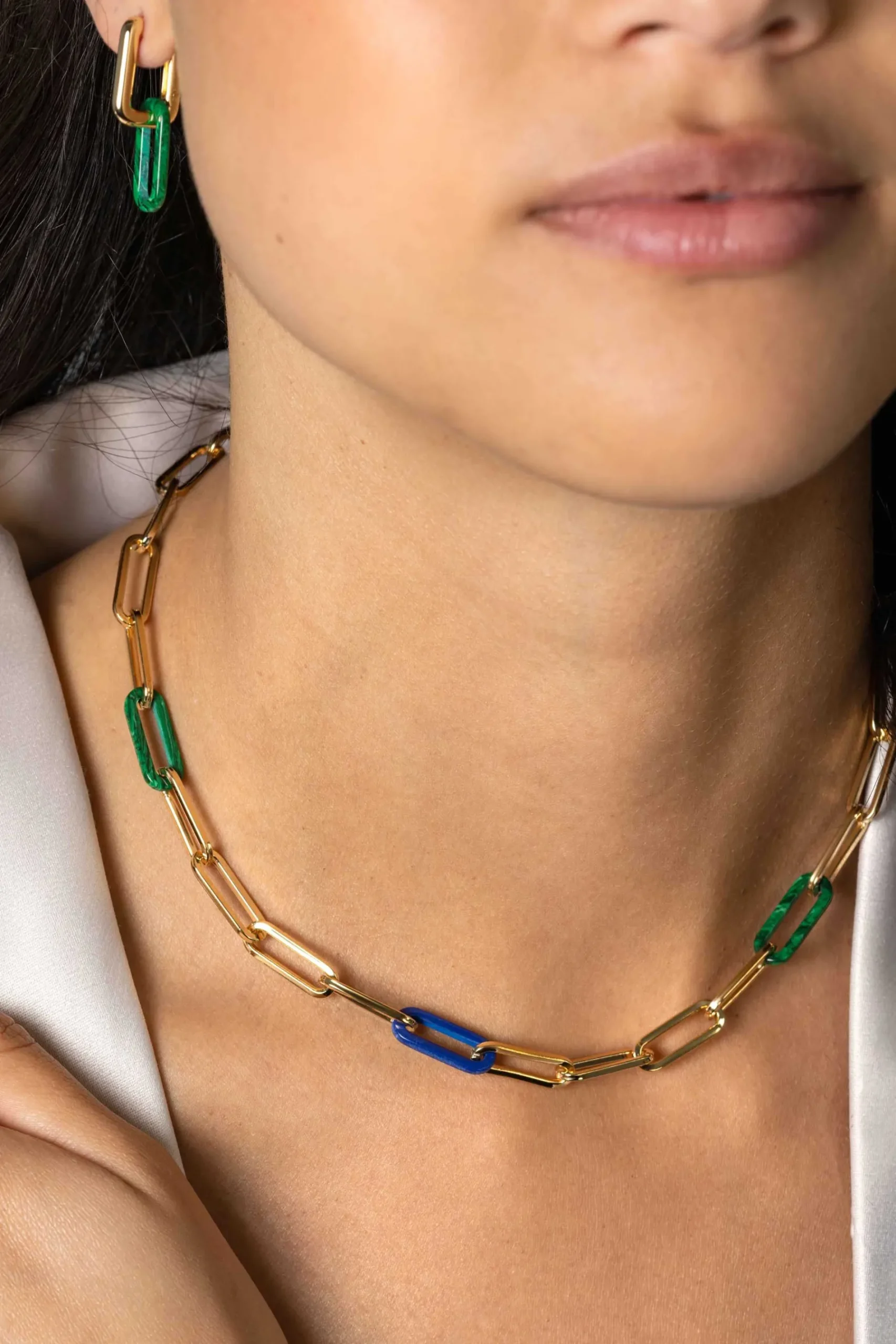 ZINZI gold plated zilveren ketting 45cm met paperclip-schakels en trendy schakels in lapisblauw en malachietgroen ZIC2455