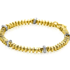 ZINZI gold plated zilveren vierkante schakel armband 6mm breed afwisselend bezet met witte zirkonia's 19cm ZIA2678Y