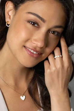 ZINZI gold plated zilveren aanschuifring trendy wit emaille en witte zirconia's 3mm ZIR2315W