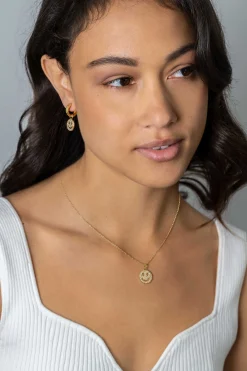 ZINZI gold plated zilveren hanger smiley rond 15mm met witte zirconia's ZIH2313Y (zonder collier)