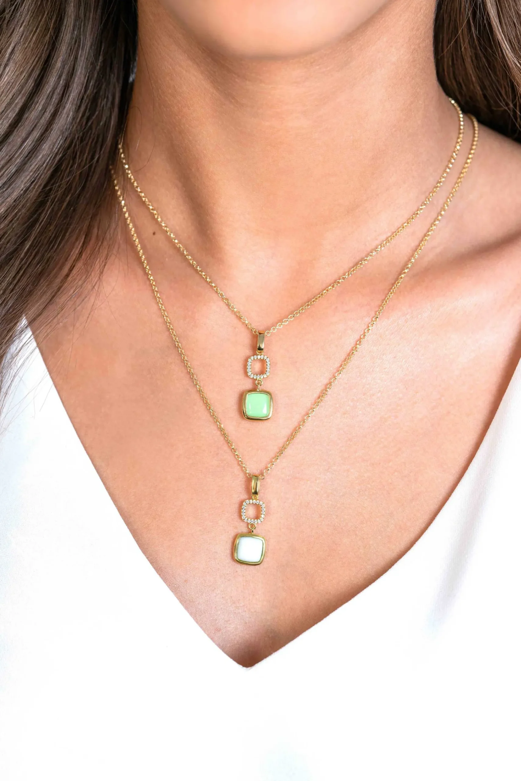 ZINZI gold plated zilveren tweezijdige hanger 30mm vierkant met witte onyx en mintgroene kleursteen ZIH2308 (zonder collier)