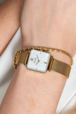 ZINZI Square Mini horloge witte parelmoer wijzerplaat en vierkante geelgoudkleurige kast stalen mesh band 22mm extra dun ZIW1734