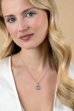 ZINZI zilveren anker ketting met luxe klaver hanger (15mm) rondom bezet met witte zirconia's 45-48cm ZIC2617