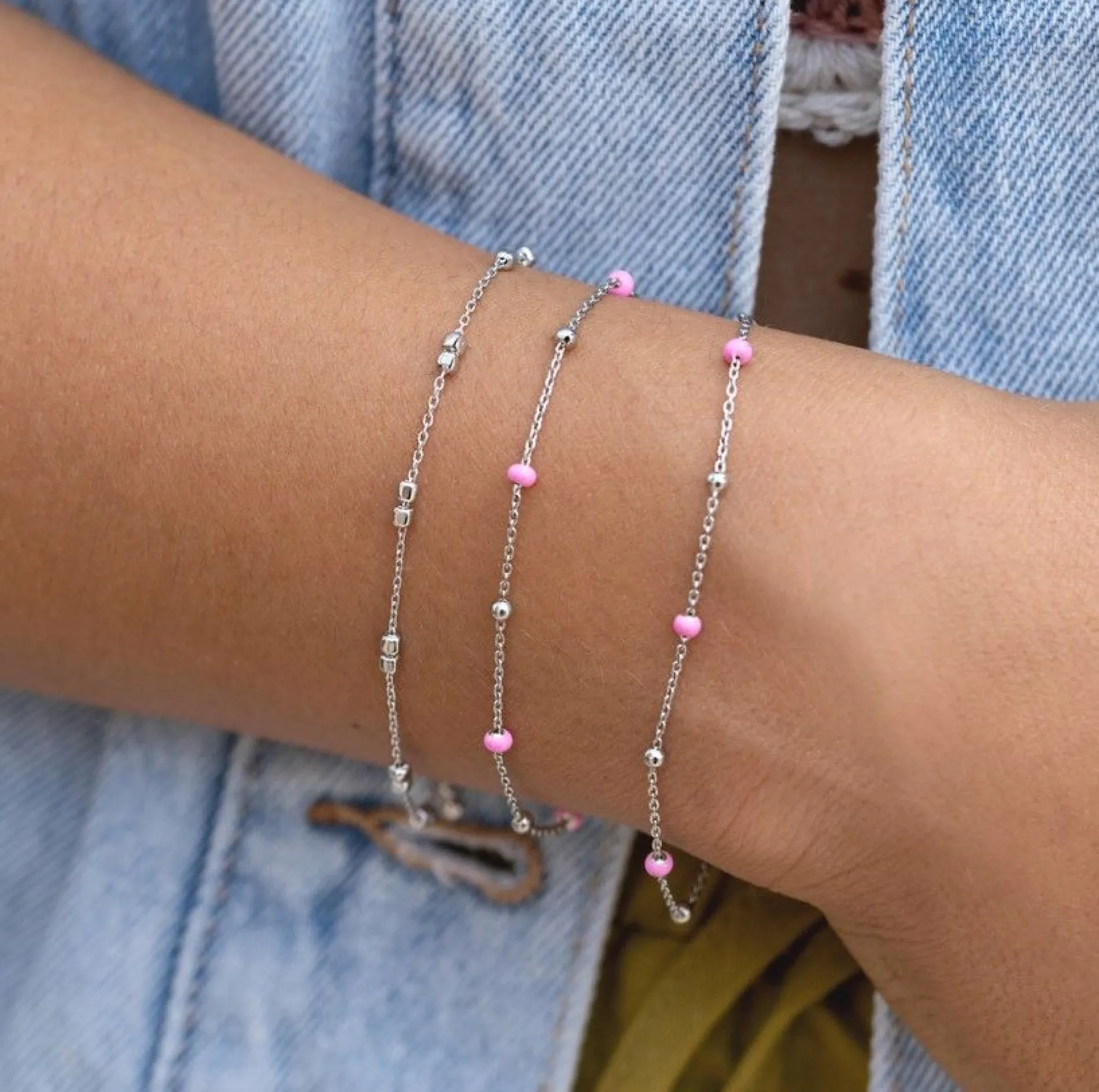 ZINZI zilveren fantasie armband met 5 roze donuts en glanzende bolletjes 17-19,5cm ZIA2510