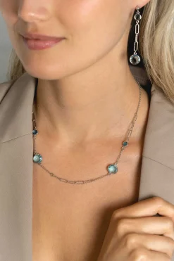 ZINZI zilveren fantasie ketting met paperclip schakels en vier ronde zettingen bezet met licht blauwe en indigo blauwe kleurstenen 40-45cm ZIC2418
