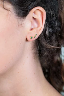 ZINZI zilveren geelvergulde oorknoppen staafje groen 8mm ZIO1689GG