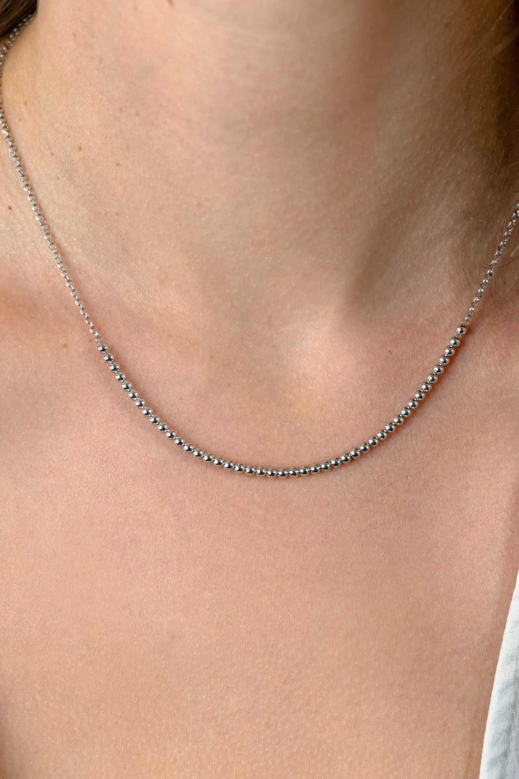 ZINZI zilveren jasseron ketting met bolletjes schakels (2,5mm breed) in het midden 40-45cm ZIC2640