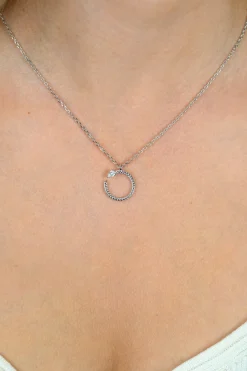 ZINZI zilveren ketting 42–45cm met ronde slang-hanger (15mm), bezet met peervormige witte zirkonia ZIC2722