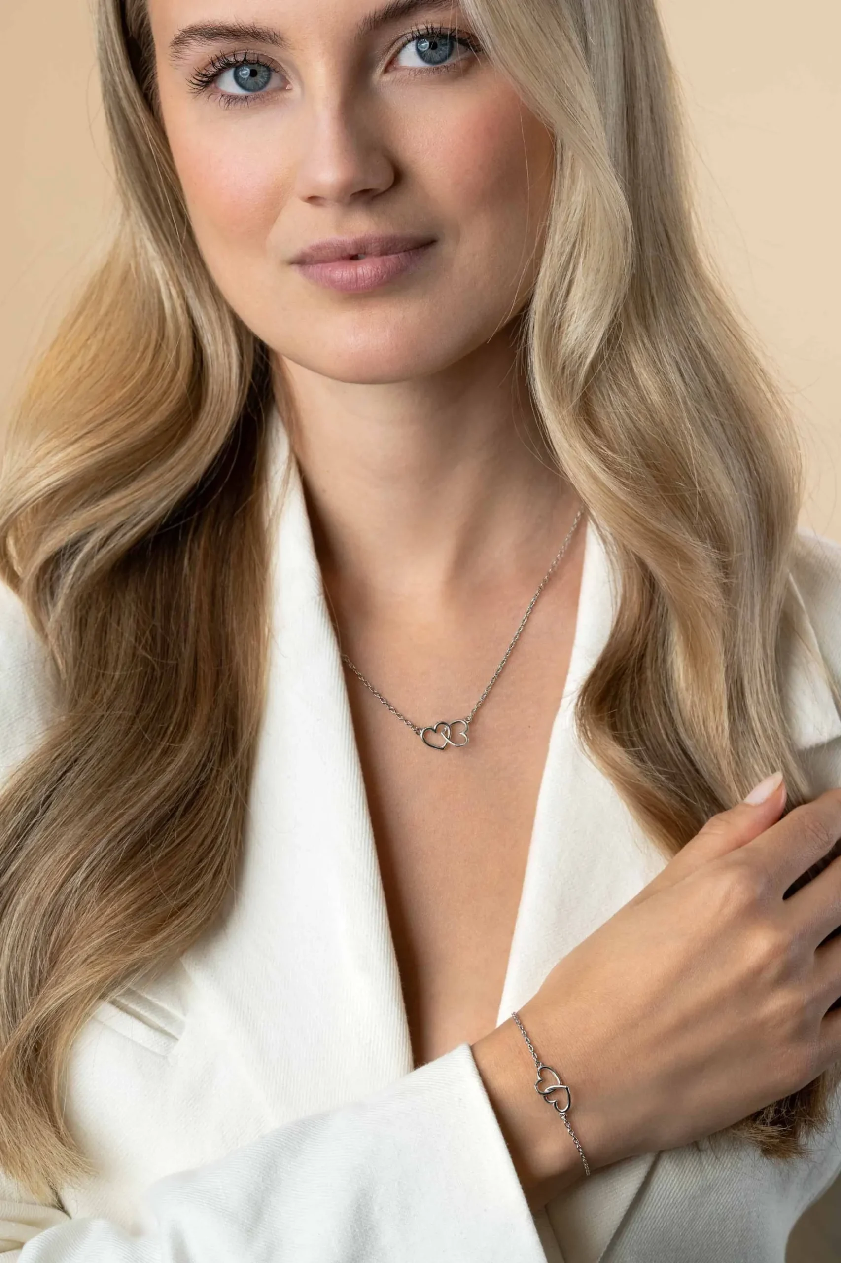 ZINZI zilveren ketting met 2 verbonden hartjes 40-45cm ZIC2513