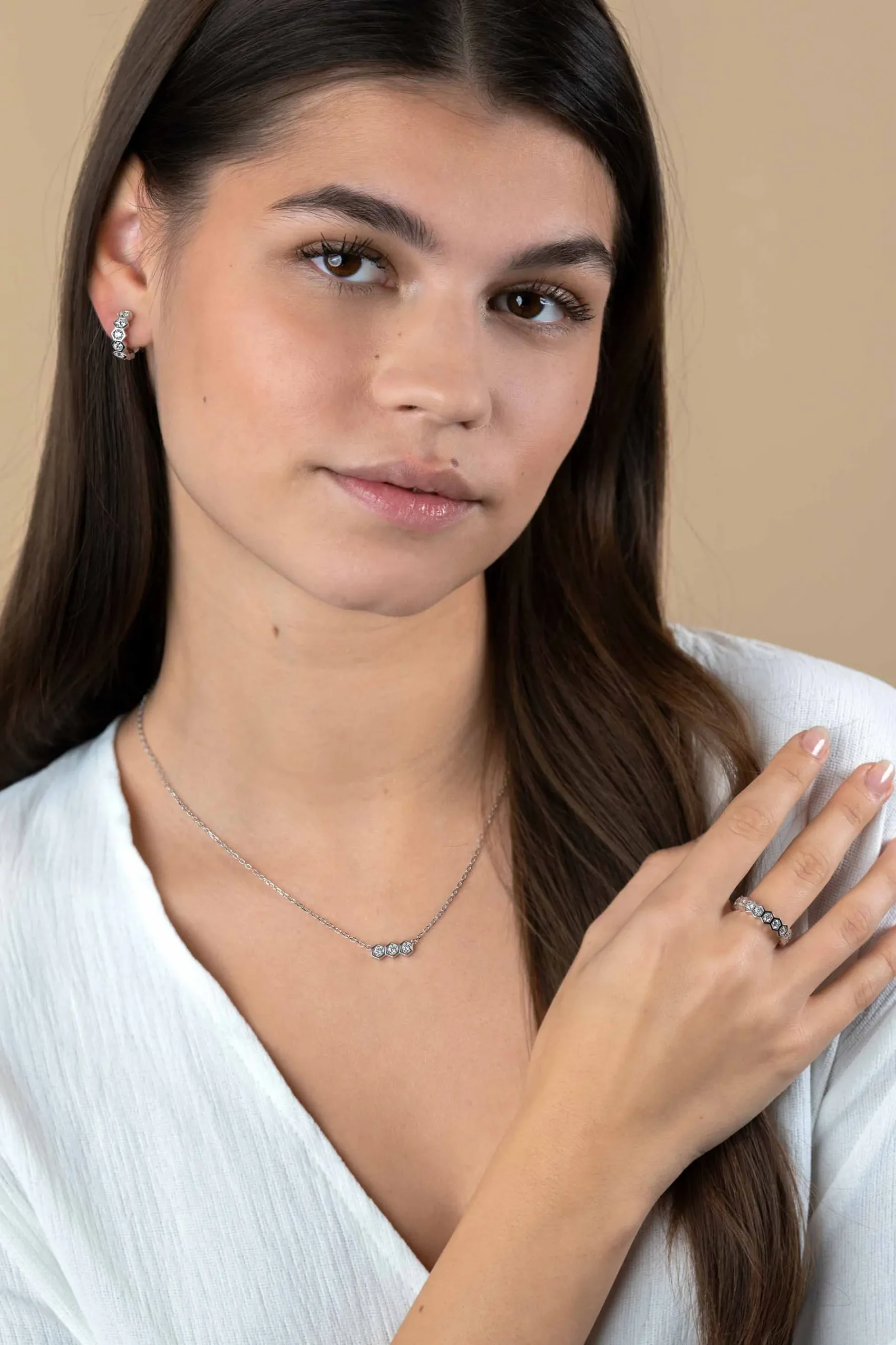 ZINZI zilveren ketting met drie zeshoek-zettingen bezet met witte zirconia's 42-45cm ZIC2543