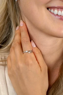ZINZI zilveren multi-look ring (4mm breed) met een peervormige en ovale witte zirkonia ZIR2689