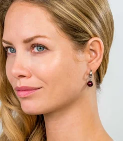 ZINZI zilveren oorbedels parel rond bordeaux rood 10mm ZICH266DR (zonder oorringen)