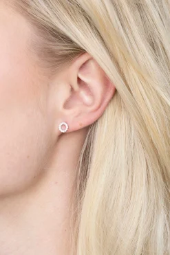 ZINZI zilveren oorknoppen open rond wit 6,5mm ZIO1063