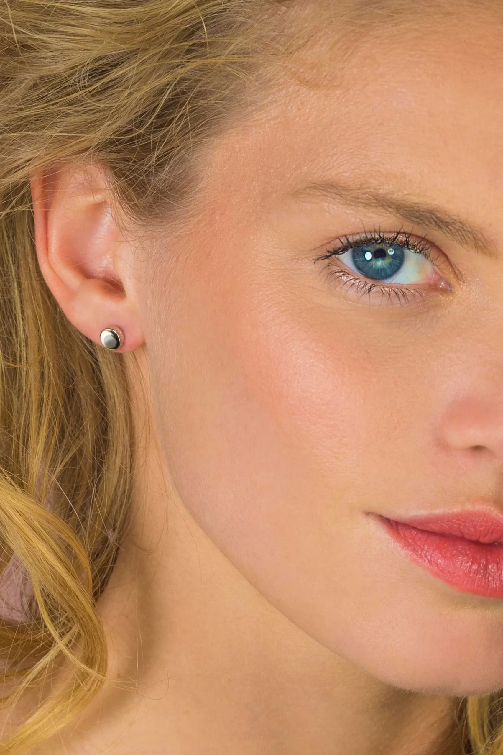 ZINZI zilveren oorknoppen glad rond 6mm ZIO1376