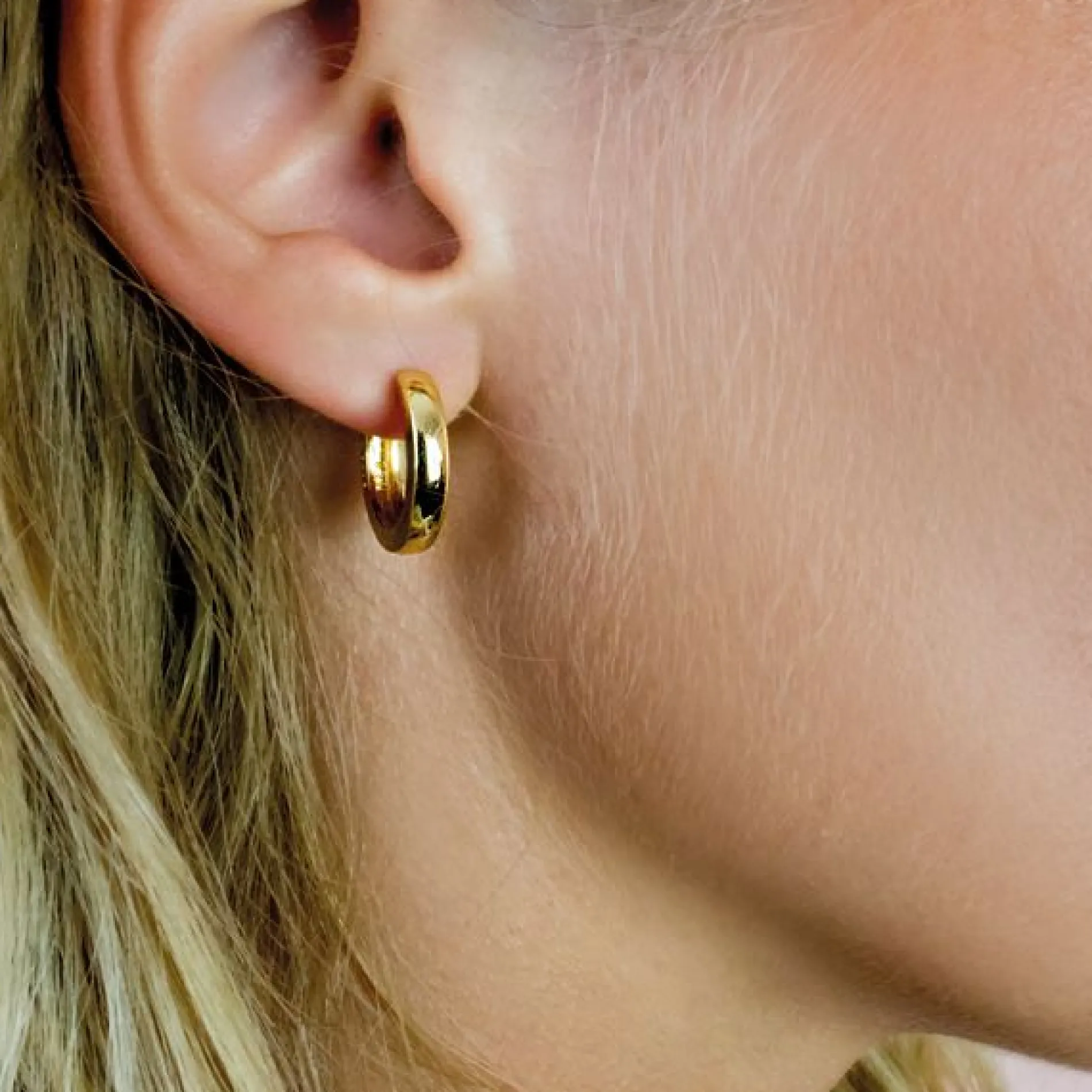 ZINZI zilveren oorringen geel verguld 15 x 3mm ZIO191G
