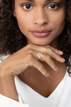 ZINZI zilveren ring geel verguld rond wit ZIR2054Y