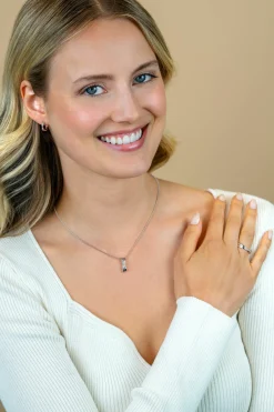ZINZI zilveren ring kruislings wit ZIR2039