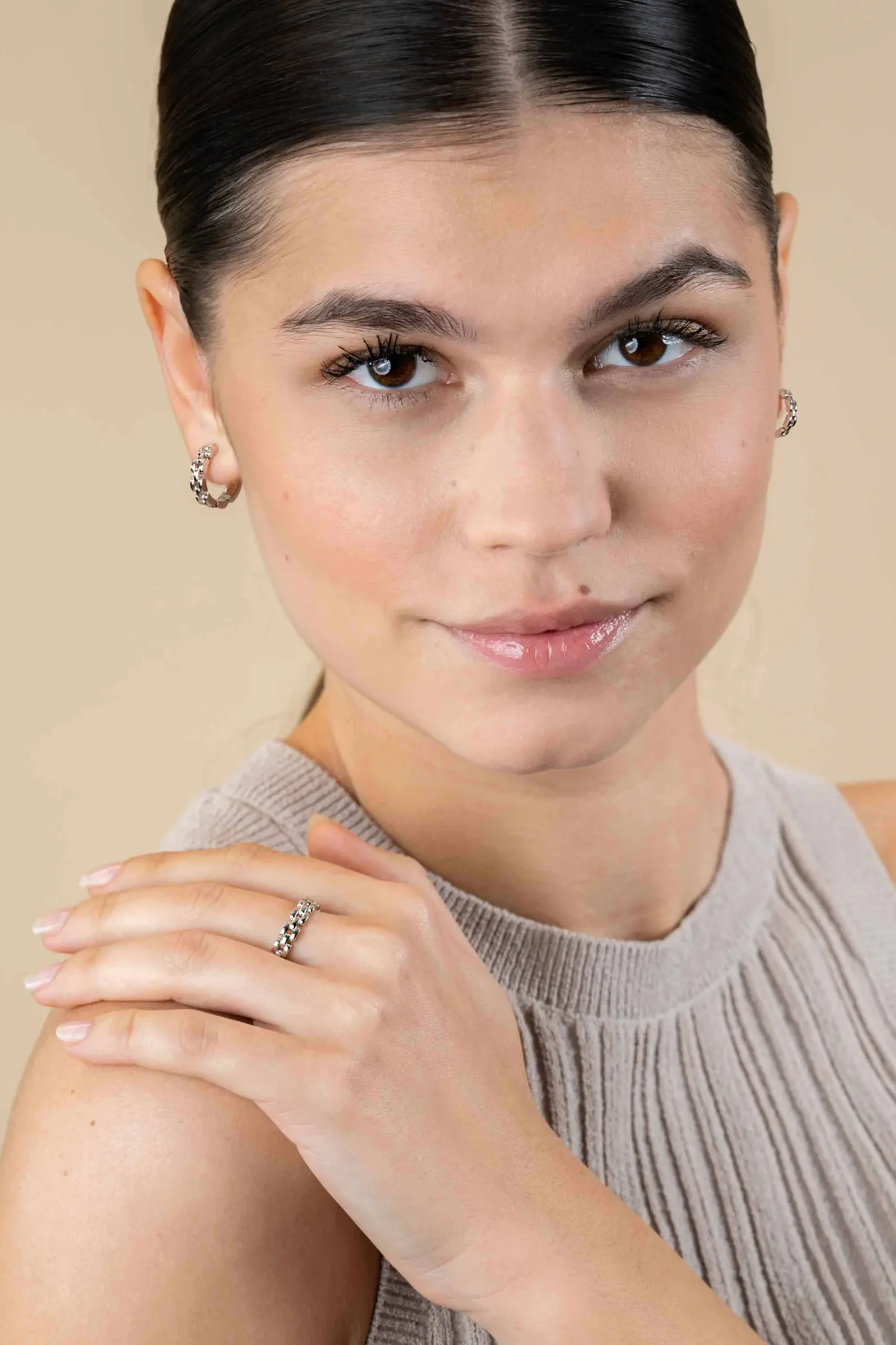 ZINZI zilveren ring met glanzende rolex-style schakels 4mm breed ZIR2556