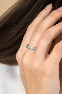 ZINZI zilveren ring met smalle rechthoekjes, trapsgewijs naast elkaar geplaatst en schitterend bezet met witte zirconia's 4mm breed ZIR2547
