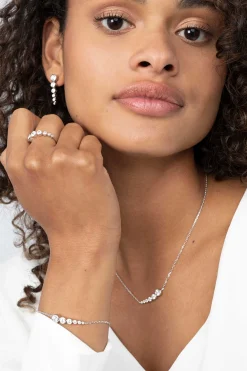 ZINZI zilveren ring rond wit ZIR2053