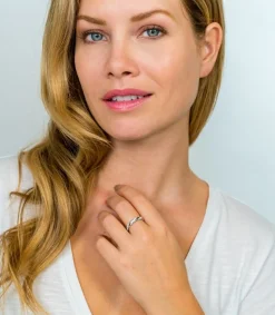ZINZI zilveren ring verweven glad wit ZIR1781