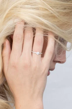 ZINZI zilveren ring wit ZIR1081