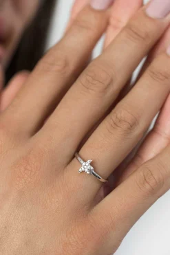 ZINZI zilveren ring zeester wit 8mm ZIR1898
