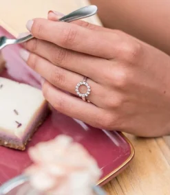 ZINZI zilveren ring zon wit ZIR1883
