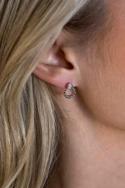 ZINZI zilveren ronde oorstekers 12mm gedraaid motief, bezet met witte zirconia's ZIO2390