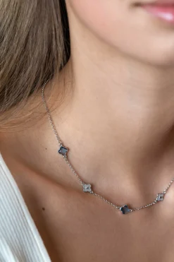 ZINZI zilveren schakel ketting met twee zilveren en drie blauwe klavers 40-45cm ZIC2582