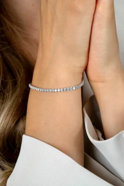 ZINZI zilveren tennis armband 3mm breed en bezet met witte zirkonia's in vierkante kastzettingen 17-20cm ZIA2665