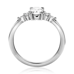ZINZI zilveren verlovingsring met grote ovale witte zirkonia (7mm) en kleinere zirkonia's, met klein hartje aan de zijkant ZIR2698