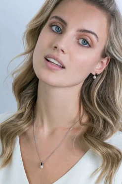 ZINZI zilveren witte parelhanger met zwarte baquette geslepen zirconia ZIH2135Z (zonder collier)